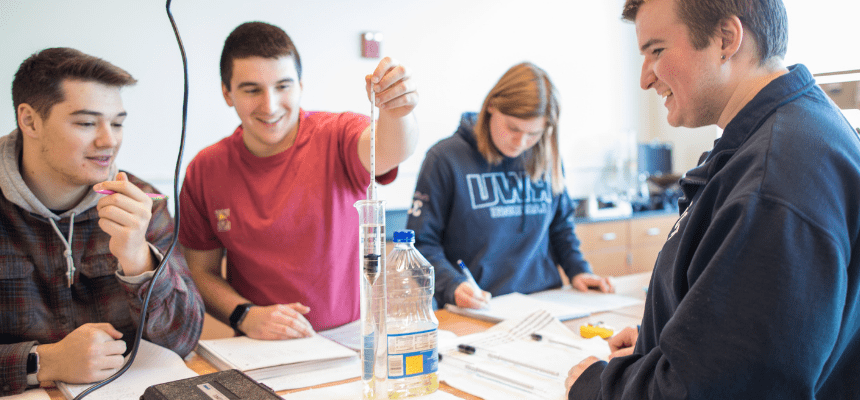 image of RWU students doing lab work 